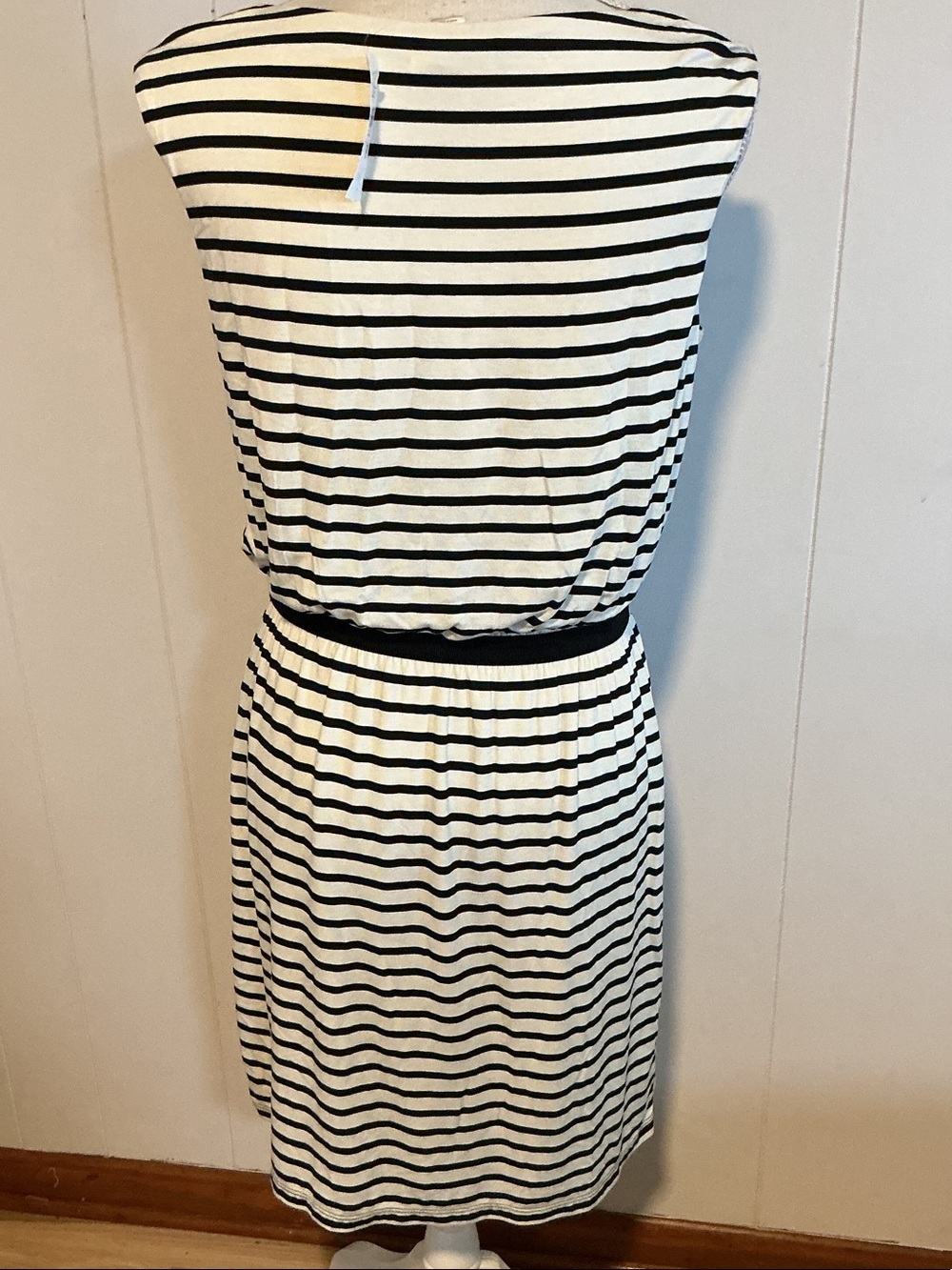 LOFT Black & White Floral Stripe Midi Dress - Picture 2 of 4